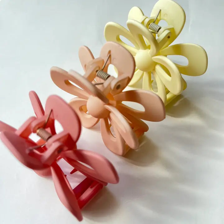 Set of 3 - Medium Flower Hair Claw Clips - Pinks